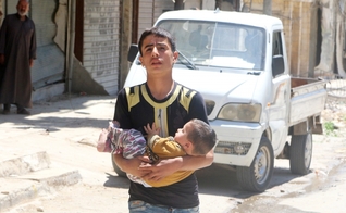 Dos 65 mortos do dia 3 de maio, cerca de 35 morreram quando o Hospital Dabbit. (Foto: Reuters).