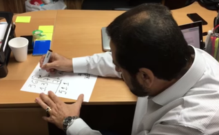 A teoria do pastor foi apresentada nas redes sociais pelo blogueiro Luís Miranda, um brasileiro que vive nos Estados Unidos. (Foto: Reprodução/Youtube)