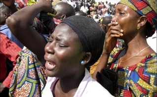 Cristãos na Nigéria enfrentam uma série de ameaças, de violência e ataques locais, a perseguição generalizada e assassinatos pelas mãos de grupos extremistas, como Boko Haram. (Foto: SouthEastNigeria)