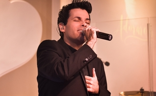 O disco físico já está disponível para o público e também em todas plataformas digitais. (Foto: Divulgação).