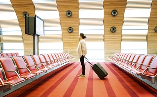 Os cuidados devem ser redobrados quando se trata de uma turista grávida. (Foto: Getty Images/iStockphoto)