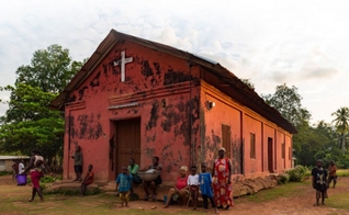 A organização WYCLIFFE BIBLE TRANSLATORS está celebrando 75 anos. (Foto: WYCLIFFE BIBLE TRANSLATORS)