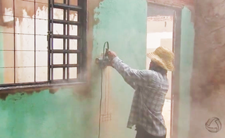 Cristãos se unem para construir e reformar casas de famílias carentes. (Foto: Reprodução/TV Morena/MSTV)