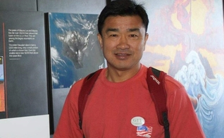 Kim Sang-Duk estava se preparando para viajar e deixar a Coreia do Norte quando recebeu a ordem de prisão. (Foto: Reprodução/Facebook).