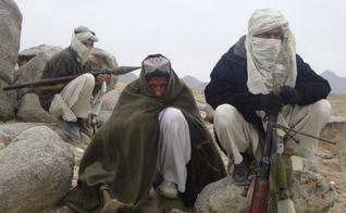 Terroristas do Talibã no Afeganistão. (Foto: Reuters)