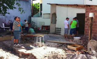 Igreja em Vila Velha restaura móveis e eletrodomésticos que foram jogados no lixo. (Foto: Reprodução/TV Gazeta)