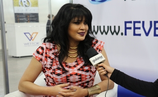 Neya Fernandes contou seu testemunho ao Guiame durante a Expoevangélica. (Foto: Guiame)