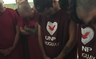 Um presídio no Uruguai foi palco do batismo de 48 detentos. (Foto: Universal nos Presídios)