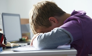 Adolescente triste. (Foto: Think Stock)