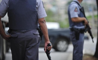 Policial Militar se recusou a usar arma em serviço, no Espírito Santo. (Foto: Diego Vara/Agência RBS)