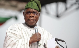 Olusegun Obasanjo foi presidente da Nigéria entre 1999 e 2007. (Foto: Reprodução)