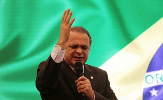 O pastor e deputado federal Roberto de Lucena se uniu aos líderes em clamor pelo Brasil. (Foto: Guiame/Marcos Paulo Corrêa)