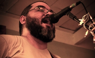 "Minha oração é que estas faixas sirvam para a glória de Cristo", diz Mano. (Foto: Reprodução).