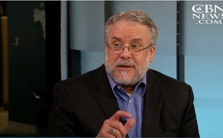 Jay Comiskey é vice-presidente da CBN News e líder de oração na agência de comunicação cristã. (Foto: CBN News)