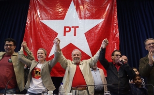 Os movimentos sociais de esquerda funcionam mais ou menos assim. É a política da primeira infância. A política do “Eu quero porque quero!” é muito perigosa. (Imagem: PT)