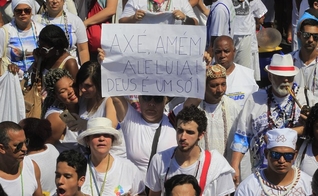 Representantes de matriz africana pedem fim da intolerância religiosa. (Foto: Maíra Coelho/Agência O Dia)