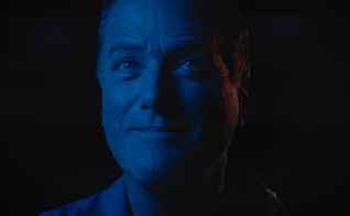 O novo disco de Smith é inspirado por artistas que vão desde Johnny Cash até The Chainsmokers. (Foto: Reprodução).