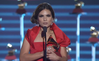 Aline Barros competia com Eli Soares, Fernanda Brum e o padre Fábio de Melo. (Foto: Reprodução).