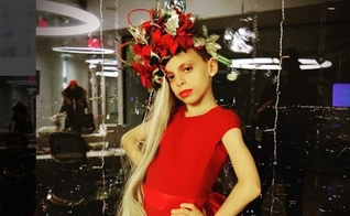Desmond Napoles tem apenas 10 anos e atua como Drag Queen desde 2014. (Foto: Instagram)