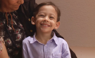 Nícolas chegou a ser internado com riscos de hemorragia e febre de quase 40 graus. (Foto: Reprodução).