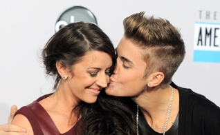 Pattie Mallette tem se orgulhado do relacionamento do filho com Jesus Cristo. (Foto: Reprodução)