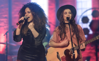 A faixa já está disponível no canal da Musile Records no YouTube. (Foto: Reprodução).