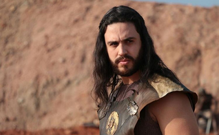 Beto Malvão fez a segunda temporada da novela bíblica "Os Dez Mandamentos". (Foto: Reprodução).