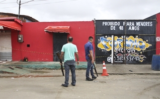 O local que abrigava o "Forró do Gago" vai virar uma igreja evangélica, em Fortaleza. (Foto: Evilázio Bezerra/O Povo)