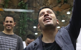 As 9 músicas do projeto "Direção" podem ser ouvidas em todas as plataformas digitais. (Foto: Divulgação).
