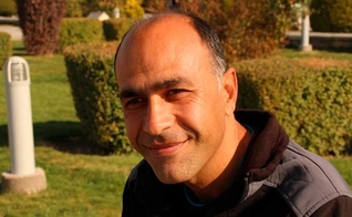 Imagem ilustrativa. Morad testemunha que ser feito prisioneiro por Cristo não foi fácil, mas não perdeu a fé. (Foto: Reprodução).