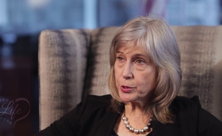Dra. Kathi Aultman realizava abortos, mas se arrependeu após se entregar a Jesus. (Imagem: Youtube)
