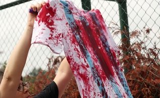 Palestinos em protesto contra o amistoso entre Israel e Argentina. (Foto: Reuters/Albert Gea)