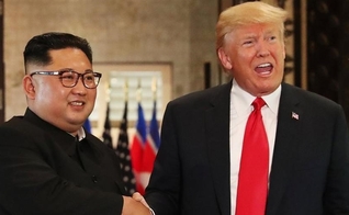 Ditador norte-coreano, Kim Jong-un, e presidente dos EUA, Donald Trump. (Foto: Hindustan Times)