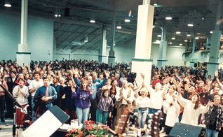 As reuniões foram marcadas por milagres e sinais durante 12 anos. (Foto: Anteneh Aklilu).