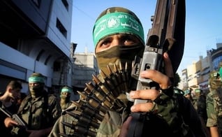 Autoridades da ONU visitaram Gaza para tentar manter uma trégua entre Israel e o Hamas. (Foto: Reprodução).