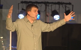 Atualmente, Scott Blanchard lidera a Igreja Lakepoint, em Detroit e também trabalha como implantador de igrejas em sua região. (Imagem: Vimeo)