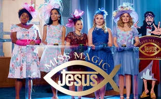 Na série "Insatiable", a personagem Patty participa do concurso "Miss Magic Jesus" e fala em abortar, após suspeita de estar grávida do filho de seu pastor. (Foto: Netflix)