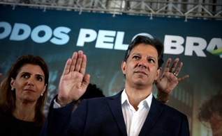 Fernando Haddad participou de um evento com evangélicos no dia 17 de outubro. (Foto: Fernando Bizerra Jr./EPA)
