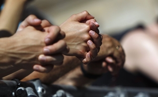 É preciso priorizar a vida de oração, assim como Jesus Cristo priorizou. (Foto: Reuters)