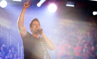 Jeremy Camp é o autor de sucessos como "I Still Believe" e "Walk by Faith". (Foto: Eric Brown)