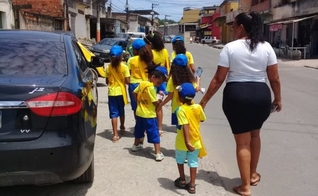 O projeto é uma maneira de incentivar crianças a ministrar estudos bíblicos. (Foto: Arquivo Pessoal)