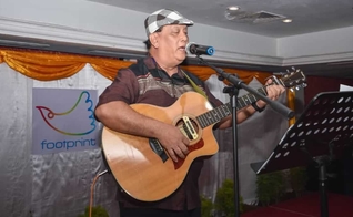 Pastor David Cheng tinha 60 anos e foi o primeiro caso de morte por coronavírus na Malásia. (Foto: David Cheng / Facebook)