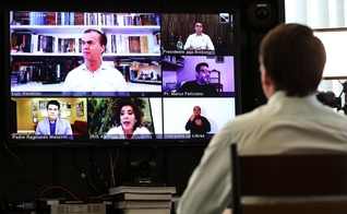 Presidente Jair Bolsonaro em videoconferência com lideranças religiosas na Páscoa. (Foto: Marcos Correa/PR)