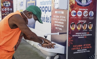 Pias são instaladas em bairros com grande concentração de pessoas em situação de rua. (Foto: Divulgação)