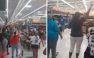 Grupo se uniu para um momento de adoração dentro do Walmart, na Pensilvânia. (Foto: Reprodução/Facebook)