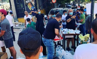 Igreja se mobiliza para levar alimentos às ruas de Beirute após explosão devastadora. (Foto: Instagram / Reprodução)