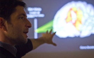 Adam Green, professor de psicologia da Universidade de Georgetown, nos EUA. (Foto: Georgetown College)
