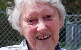 A australiana Leonie, de 82 anos, foi missionária em tempo integral em Sarawak, na Malásia. (Foto: Eternity News)