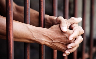 Cada vez mais estados da Índia estão promulgando uma nova lei que proíbe a evangelização e o trabalho missionário. (Foto: India Times)