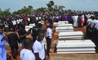 Perseguição religiosa matou mais de 2.200 cristãos na Nigéria, em 2020. (Foto: Emmy Ibu/AFP via Getty Images)